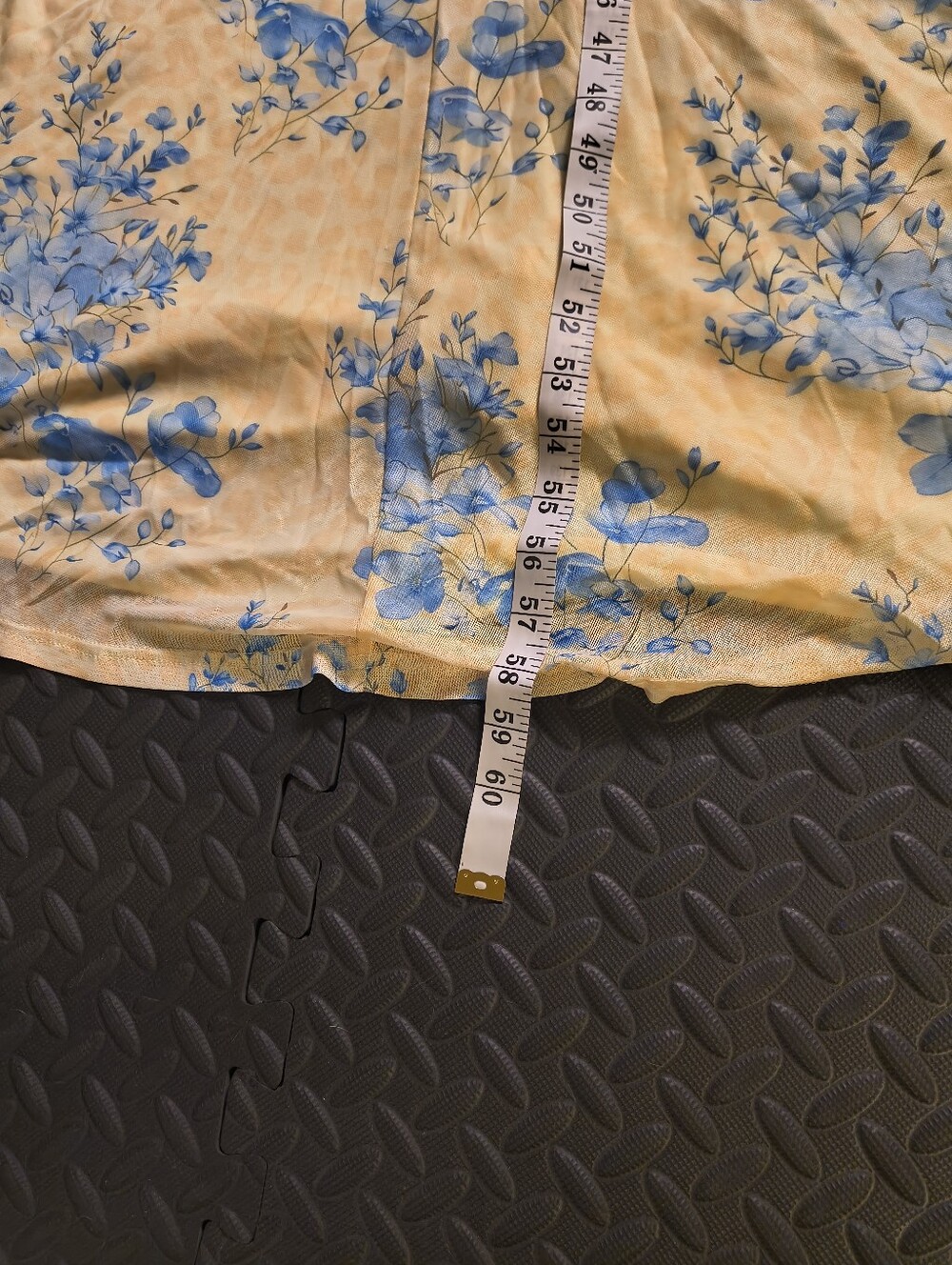 Windsor Chasing Sunlight Floral Cutout Maxi Dress Yellow Size L NWT - Picture 5 of 15